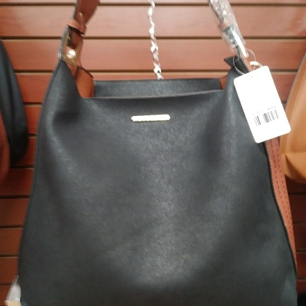 PURSES - Picture 7 of 7